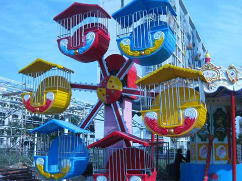 Small ferris observation wheel for kids