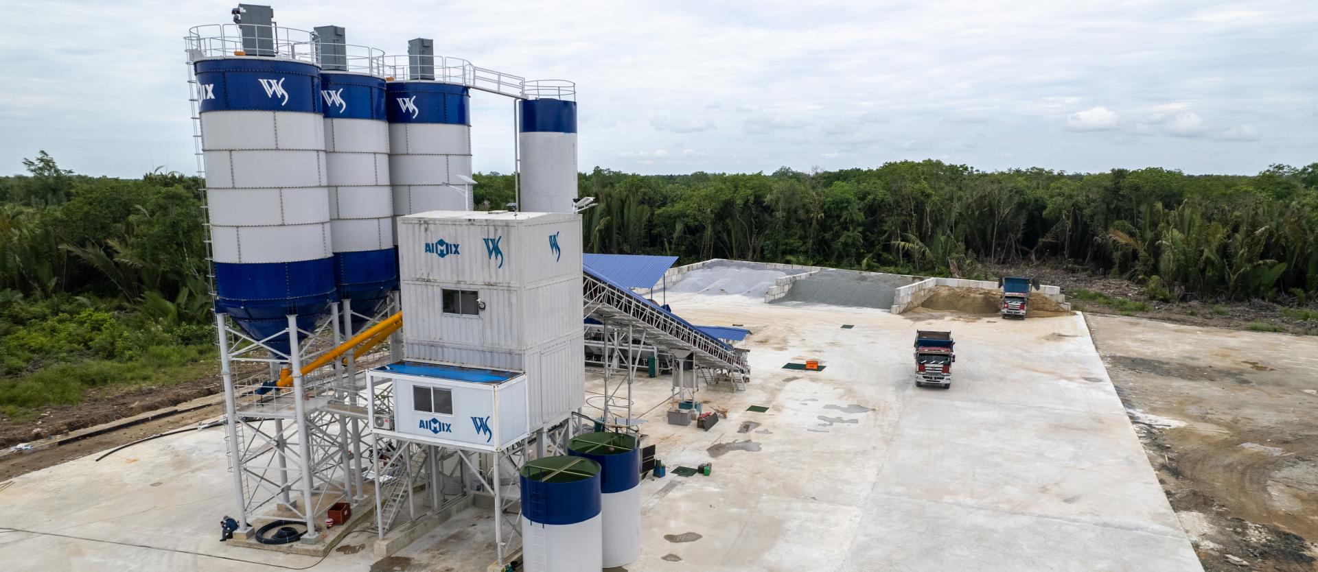 stationary concrete mixing plant
