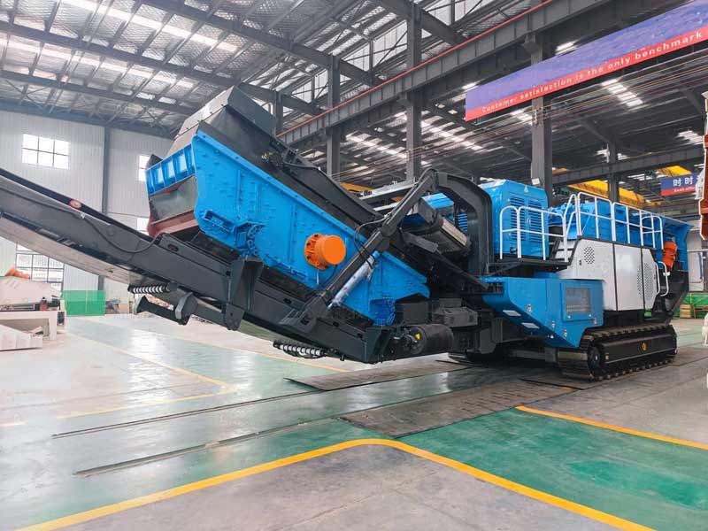 crawler type mobile crusher